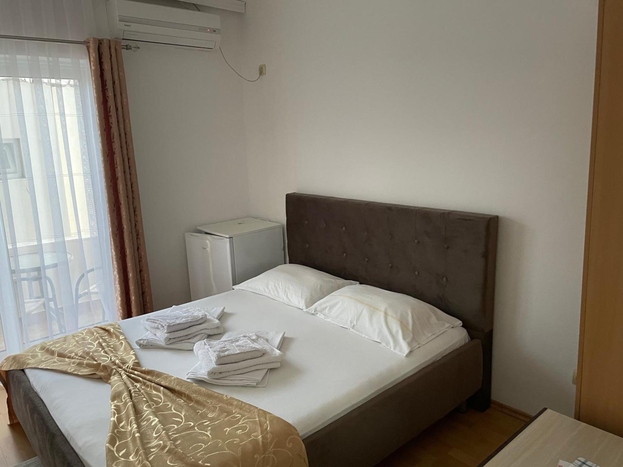 Molla Apartments 울친 외부 사진